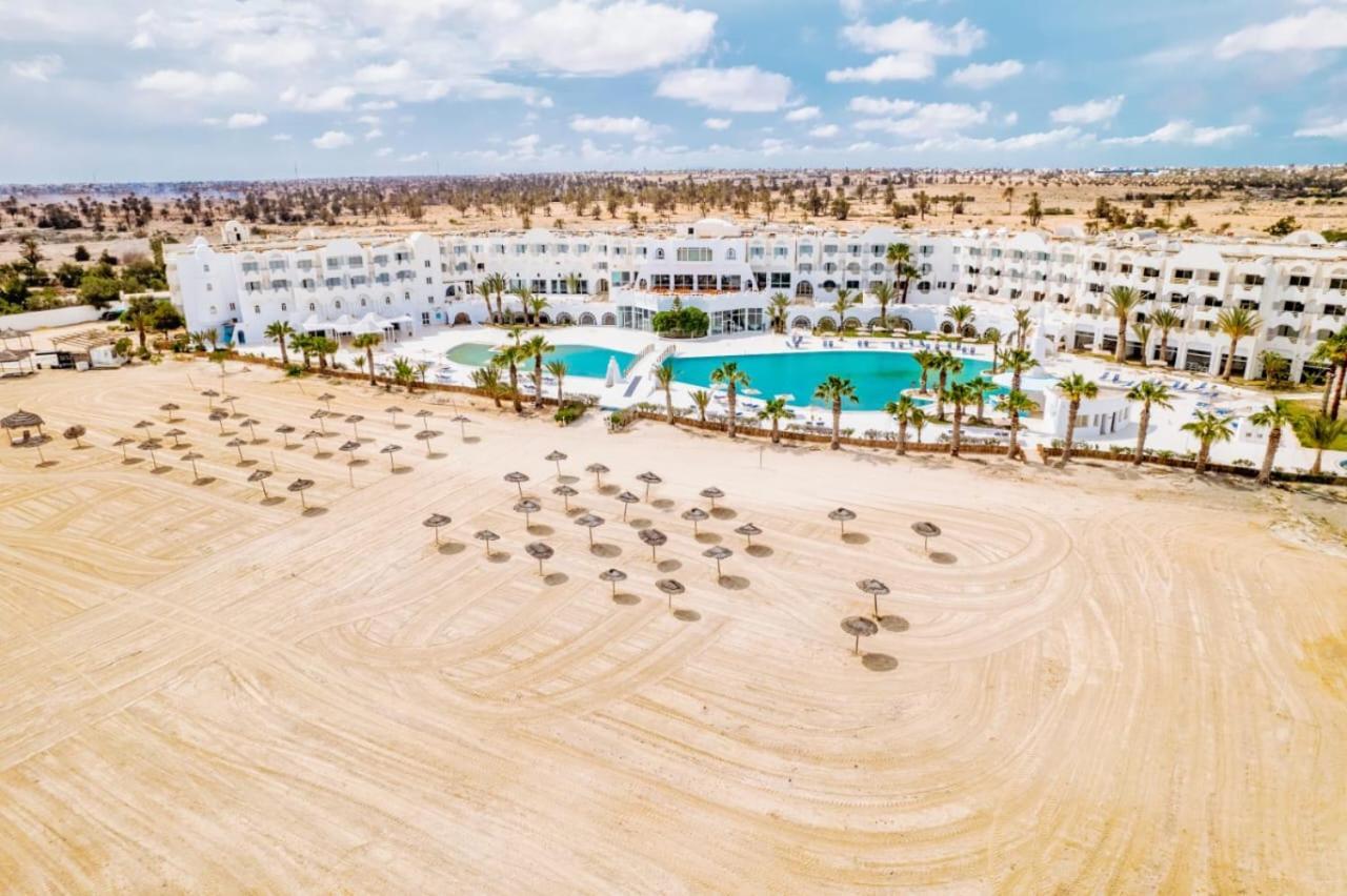 Best Time Alkantara Djerba Aghīr Exteriör bild