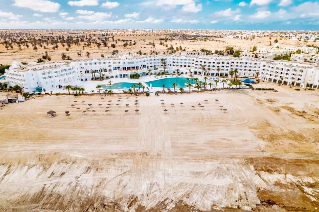 Best Time Alkantara Djerba Aghīr Exteriör bild
