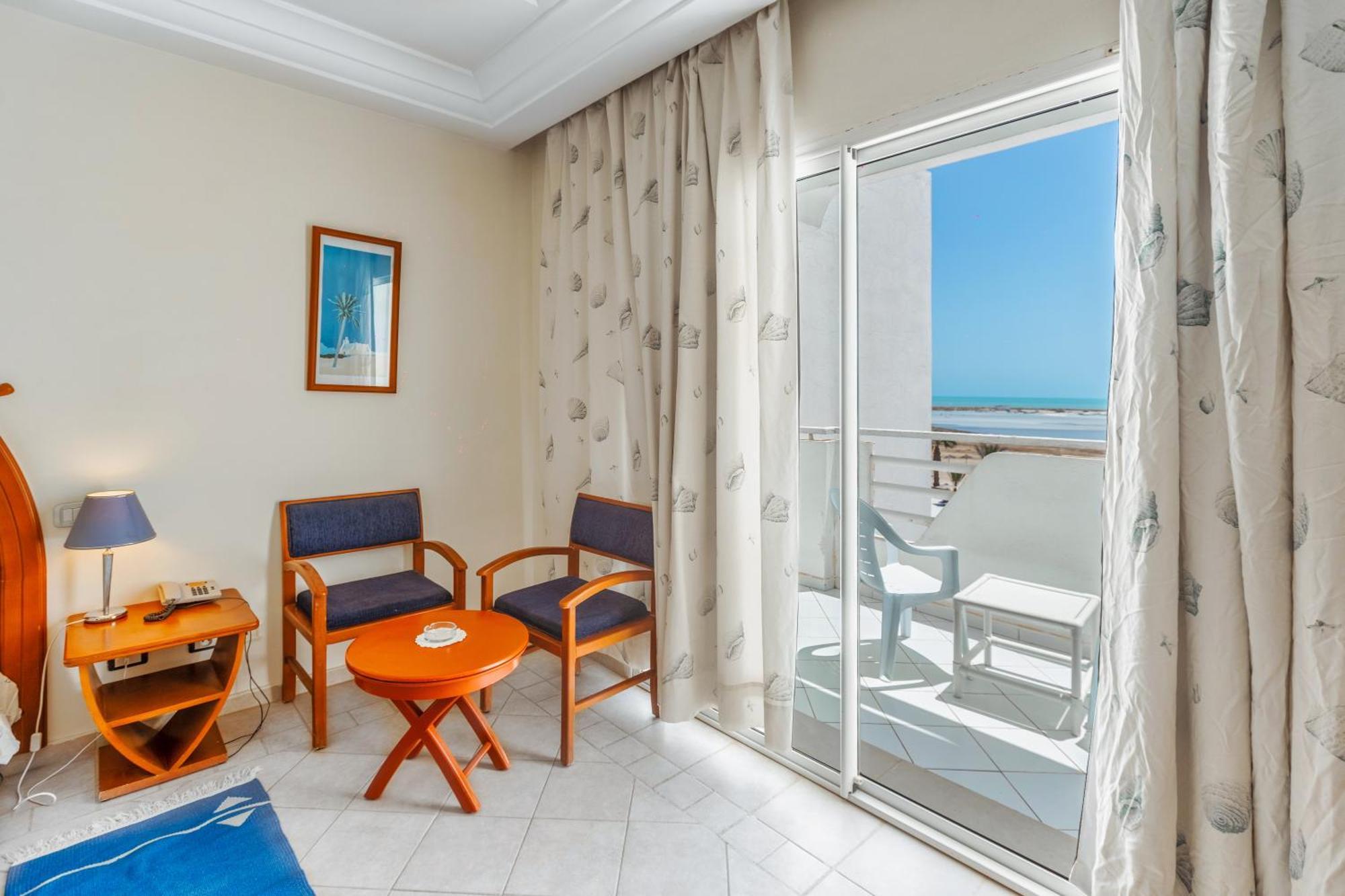 Best Time Alkantara Djerba Aghīr Exteriör bild